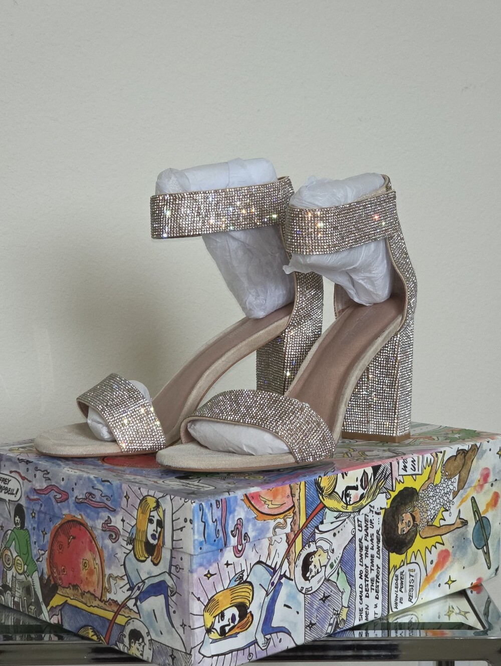 Jeffrey Campbell LindsayJS Nude Suede Champagne Rhinestone Block Heel Size 9 NIB